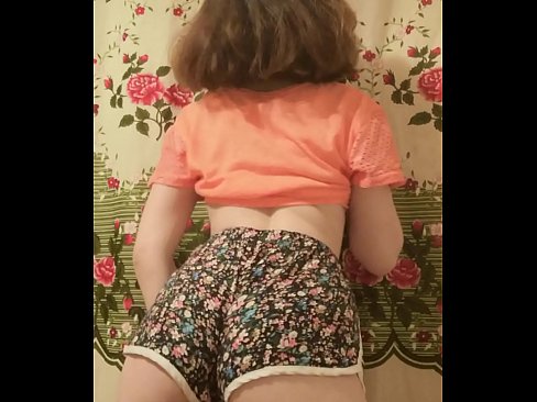 ❤️ Neska gazte sexy galtzak kentzen kameraren aurrean ️ Etxeko pornoa pornoan eu.pornpictureshq.ru ️❤
